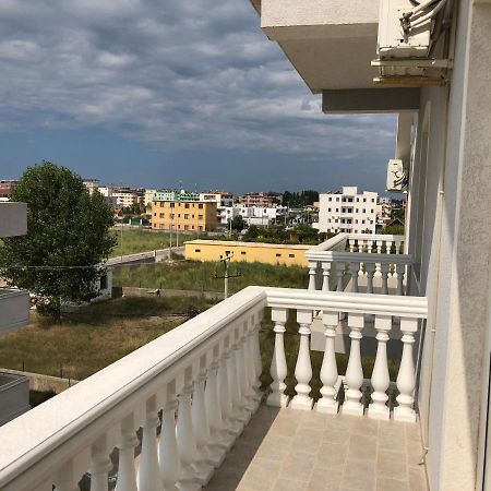 Doci Seven Hotel Velipojë Esterno foto