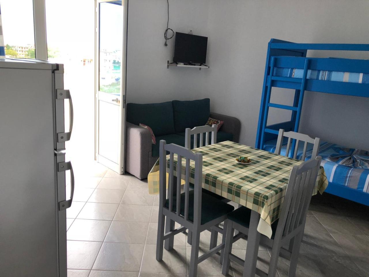 Doci Seven Hotel Velipojë Esterno foto