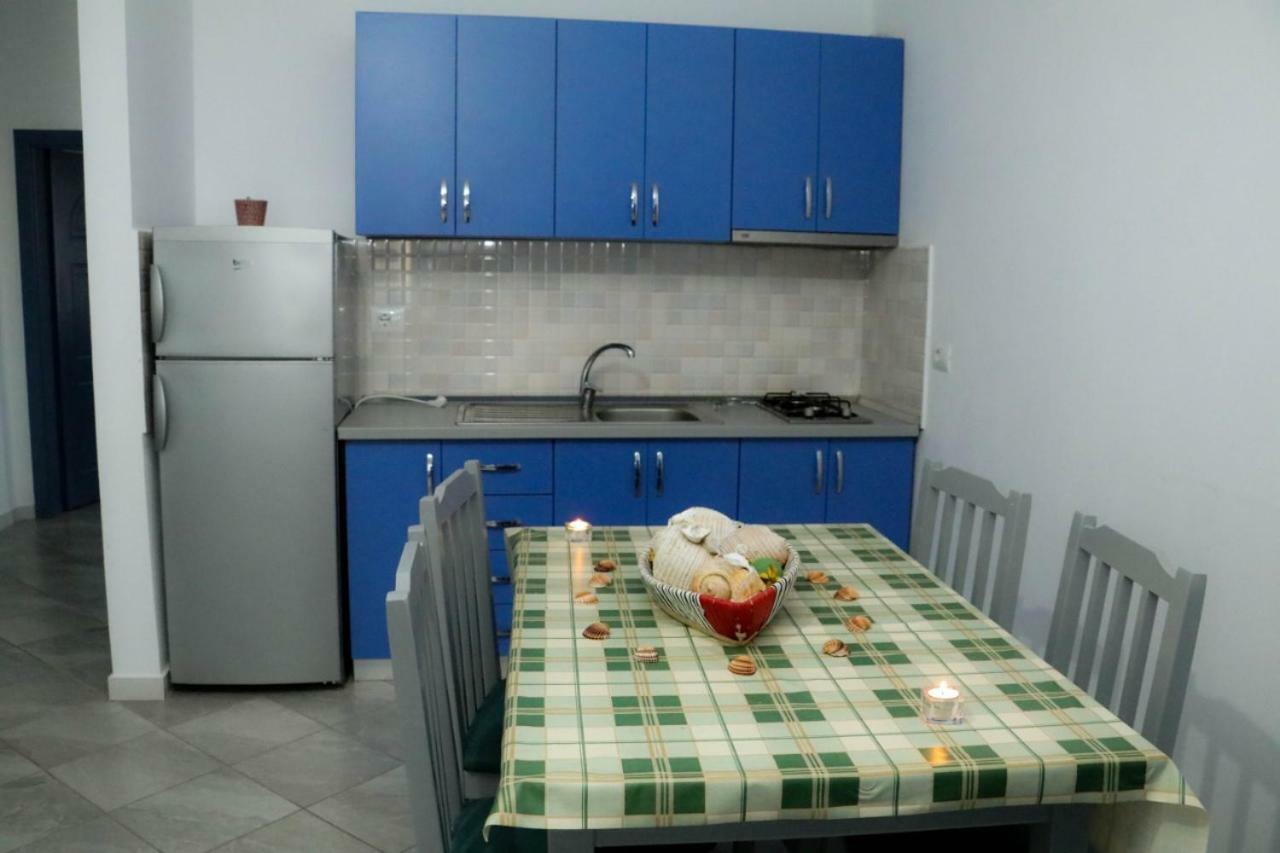 Doci Seven Hotel Velipojë Esterno foto