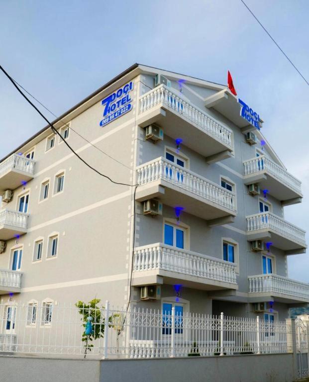 Doci Seven Hotel Velipojë Esterno foto